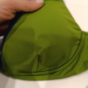 COSTUME RAGGIANTI  A TRIANGOLO